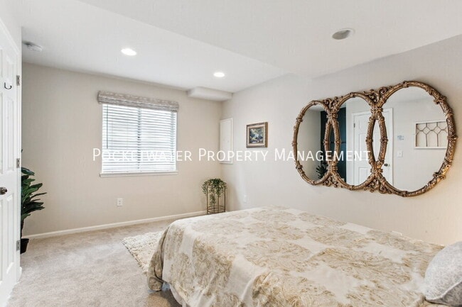 Building Photo - 3435 Castle Peak Ave