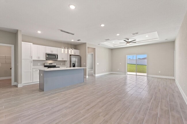 Building Photo - Deposit-Free! Modern, energy efficient hom...