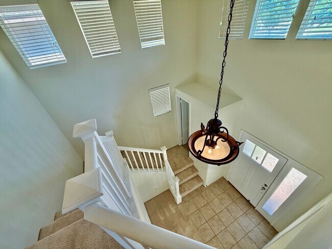 Building Photo - Available Now! Ocean Pointe – 3 Bedroom / ...