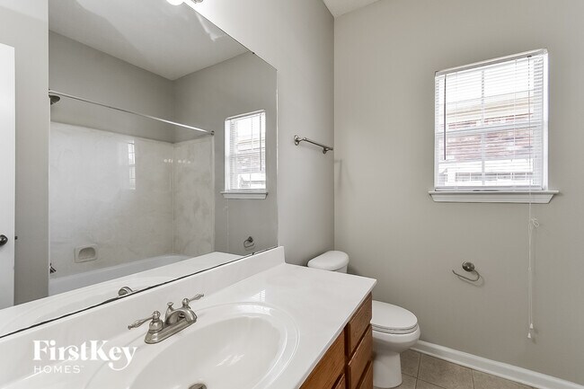 Building Photo - 10178 Rathmore Dr