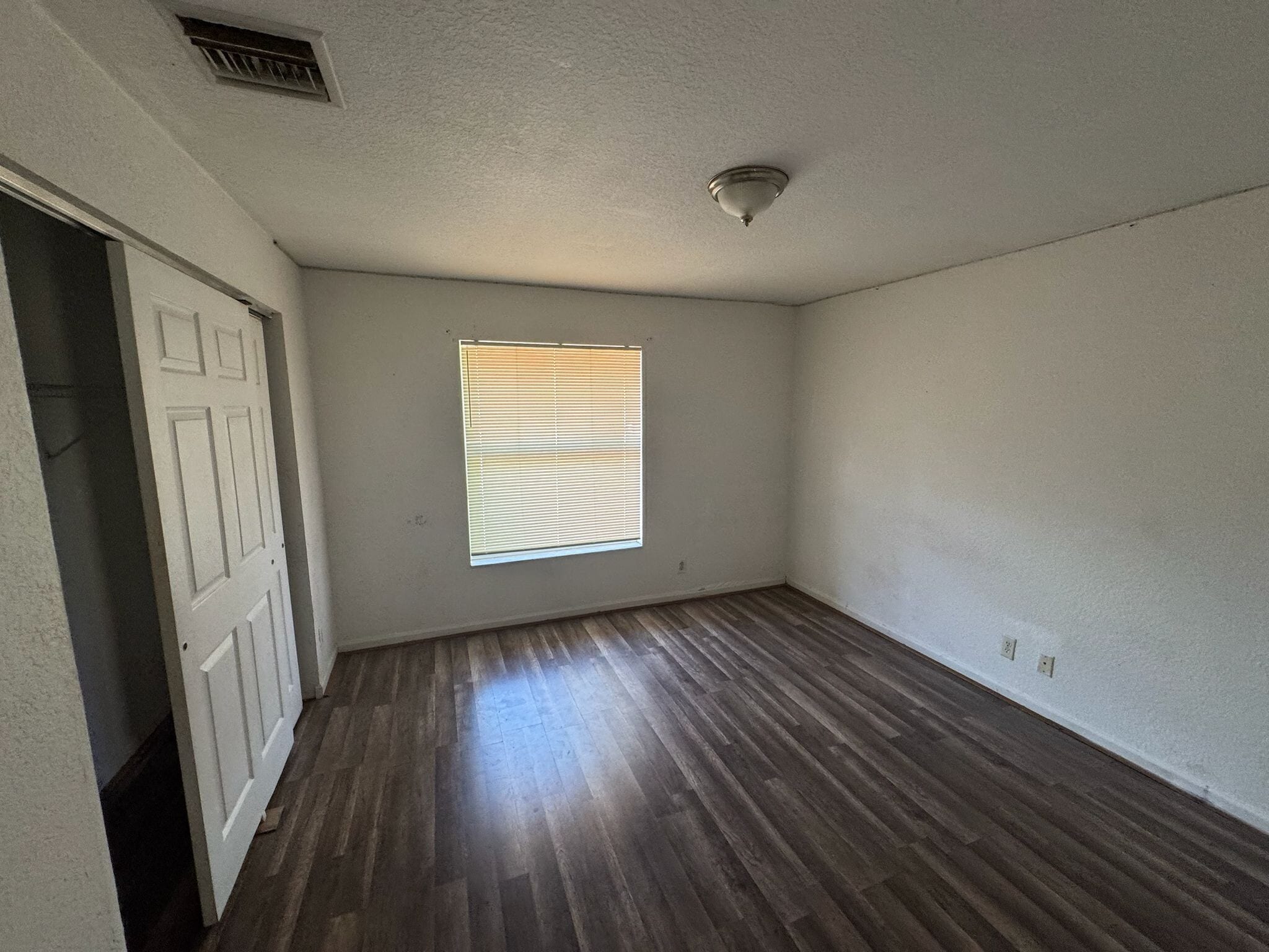 Building Photo - 2380 Saranac Ave