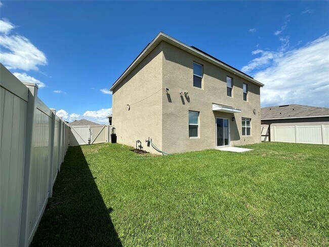 Building Photo - 2704 Grand Central Ave