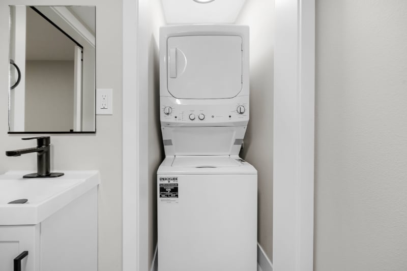 Building Photo - 1412 23rd St