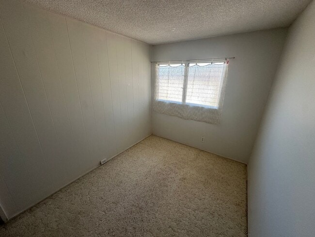 Building Photo - 3 BD / 2 BA Townhome in Aiea!!!