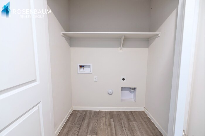 Building Photo - 11094 W Arvada Dr