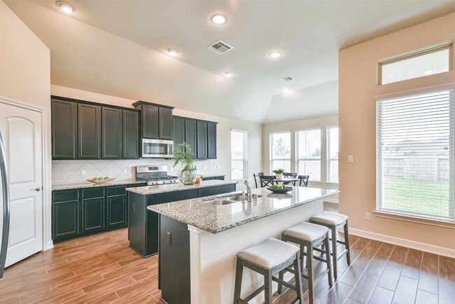 Building Photo - 12617 White Cove Dr