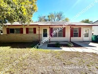 Building Photo - AVAILABLE NOW! 3 Bedroom / 2 Bath Home In ...