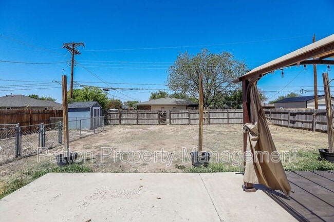 Building Photo - 2601 17th Ave