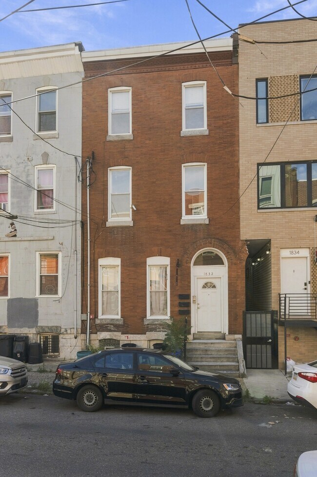 Building Photo - 1832 N 18th St