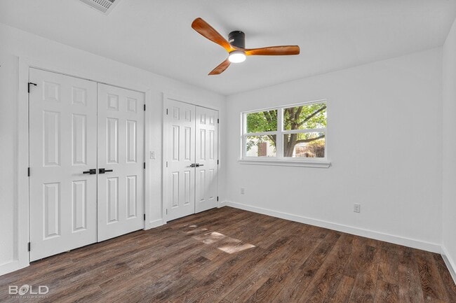 Building Photo - Check Out this 3 bed 2 bath in Bossier