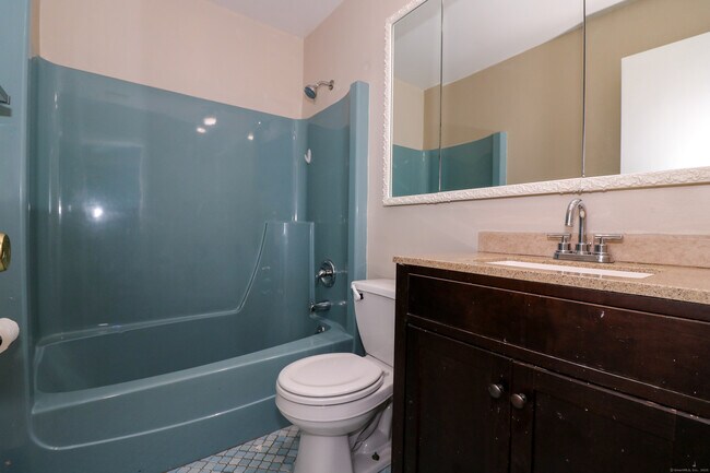 Building Photo - 57 Ameridge Dr