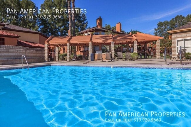 Building Photo - 26130 Laguna Ct