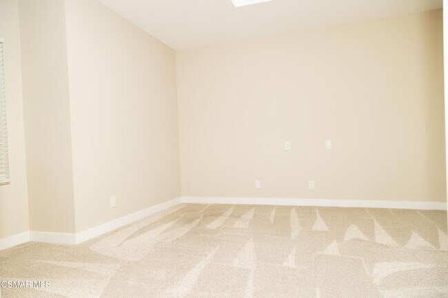 Building Photo - 3154 Provence Pl