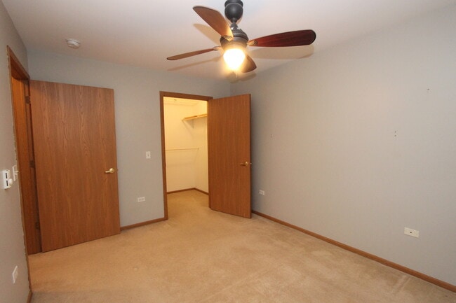 Building Photo - 430 Cunat Blvd