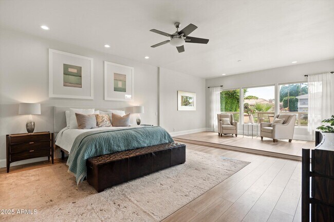 Building Photo - 1407 E Coral Cove Dr