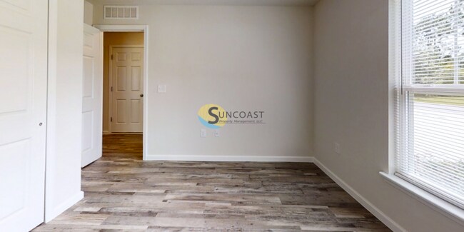 Building Photo - 5 Rainstone Ln