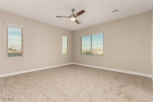 Building Photo - 788 Forest Peak St