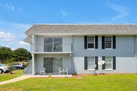 Building Photo - "Bright 2-Bed, 2-Bath Condo Retreat with Pool & Lake Views"