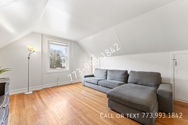 Building Photo - 3658 W George St