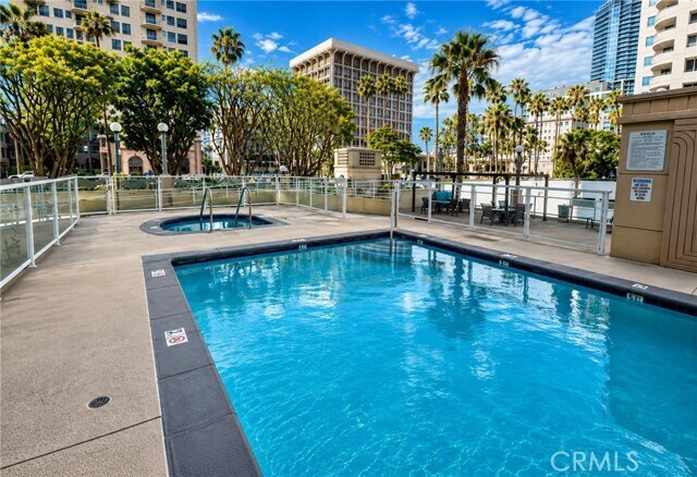 Building Photo - 488 E Ocean Blvd