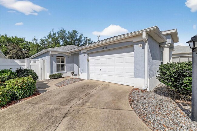 Building Photo - 1808 Peachtree Ave