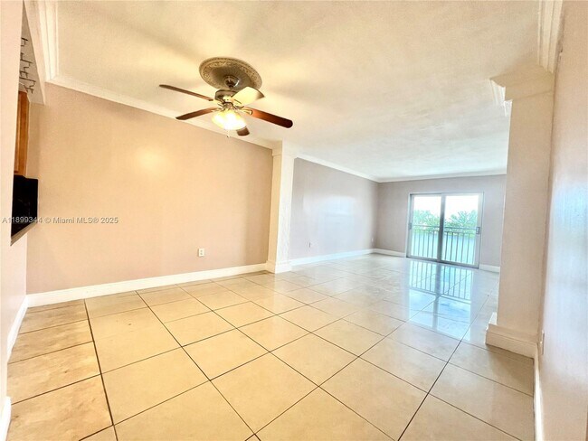 Building Photo - 9915 W Okeechobee Rd