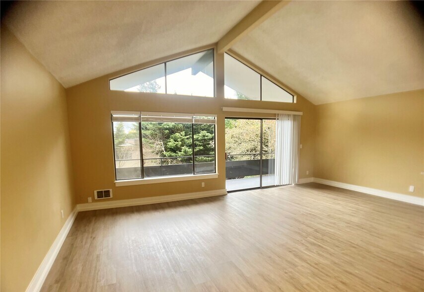 Building Photo - 7924 212th St SW