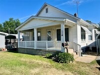 Building Photo - 306 E Main St