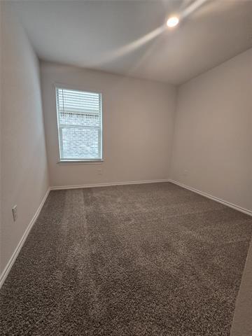 Building Photo - 1324 Stuarts Frst Dr