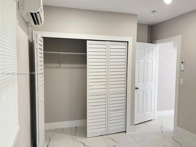 Building Photo - 922 NW 2nd St