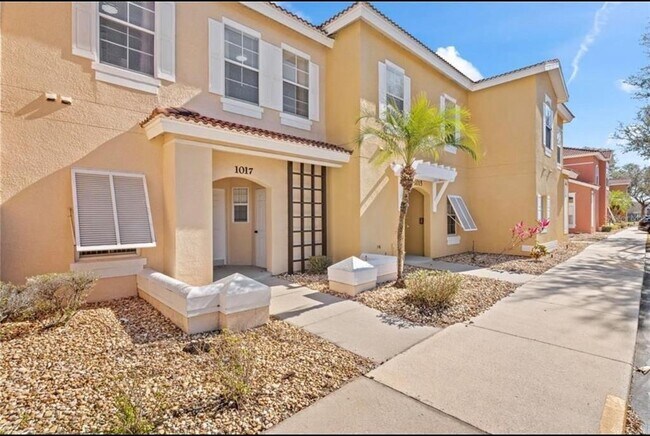 Building Photo - 1017 Park Ridge Cir