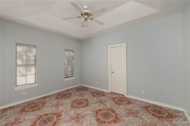 Building Photo - 11 Ruby St