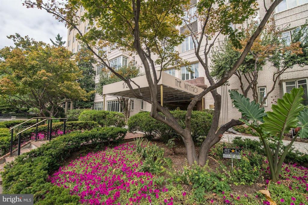 . - 1727 Massachusetts Ave NW