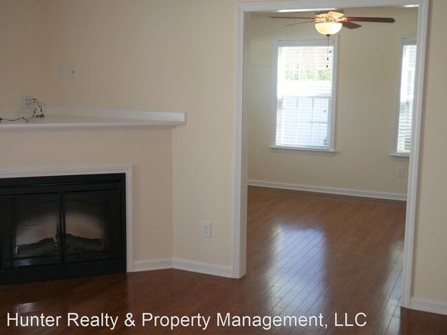 Building Photo - 2 br, 2 bath House - 3225 Hyde Place Circle