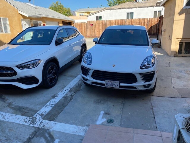 Building Photo - 243 W Elm Ave