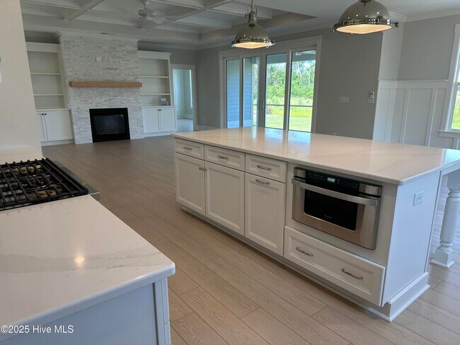 Building Photo - 3210 Calusa Cv