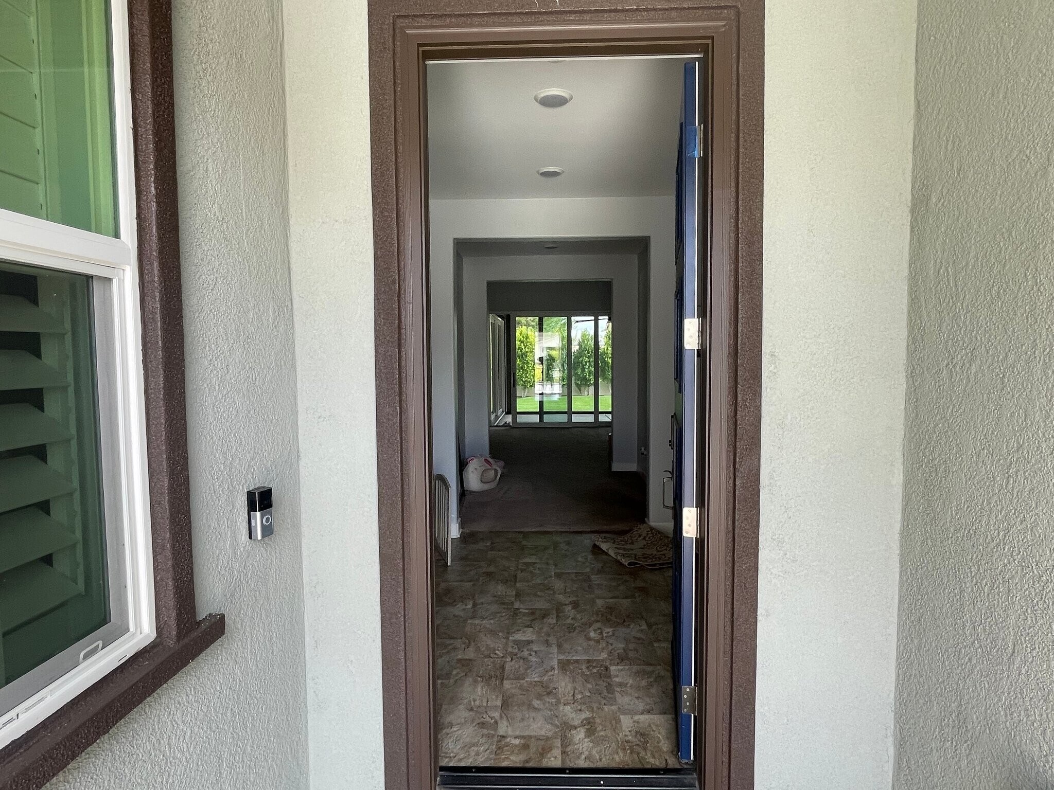 Building Photo - 29646 Saddlebred Cir