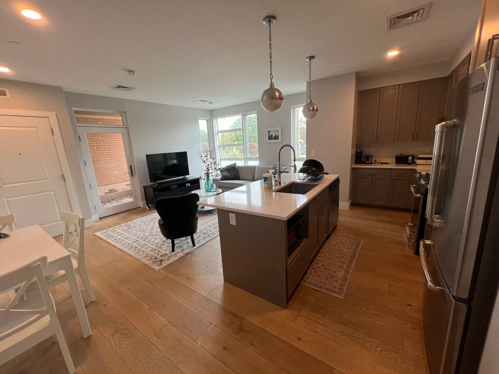 Building Photo - 1650 Commonwealth Ave