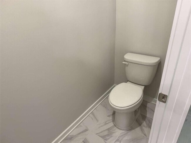 Building Photo - 2530 Harbor Rdg Pass