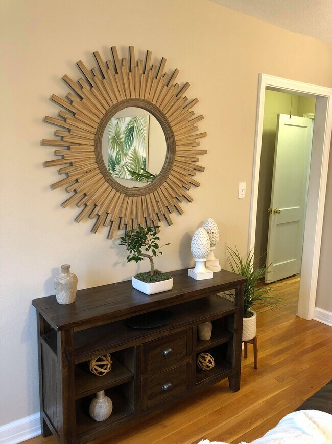 Building Photo - 487 Kentucky Ave