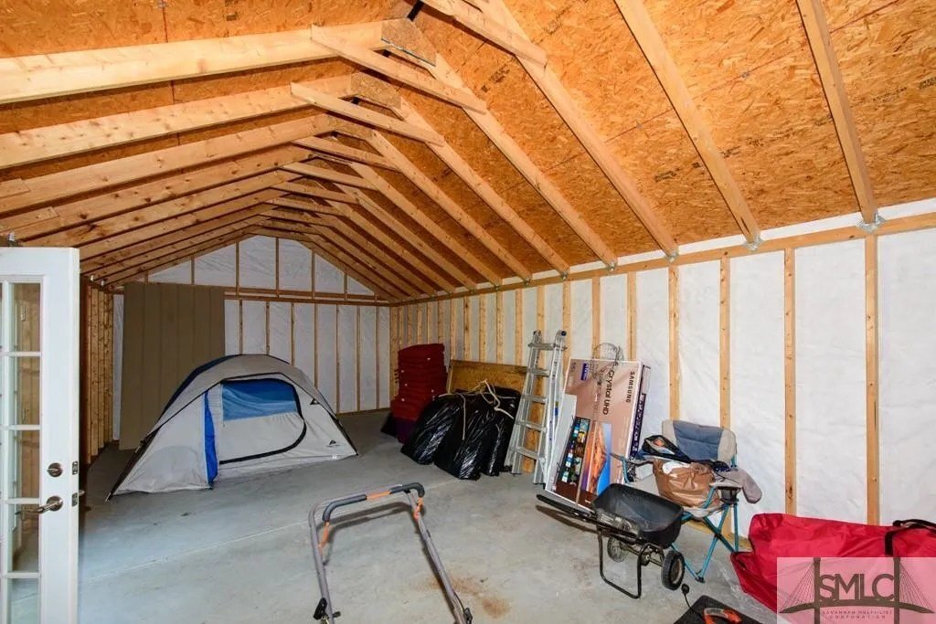 Building Photo - 496 Harbour Ln