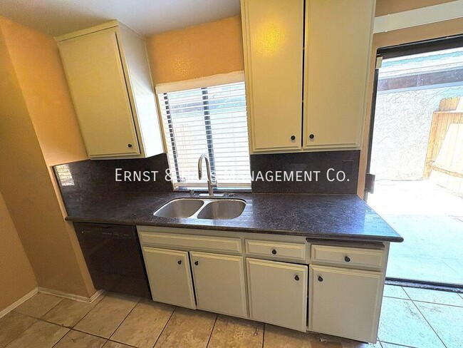 Building Photo - 11733 207th St