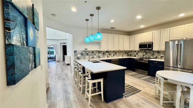 Building Photo - 6826 Sorrento St