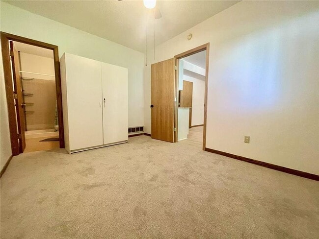 Building Photo - 13438 70th Pl N
