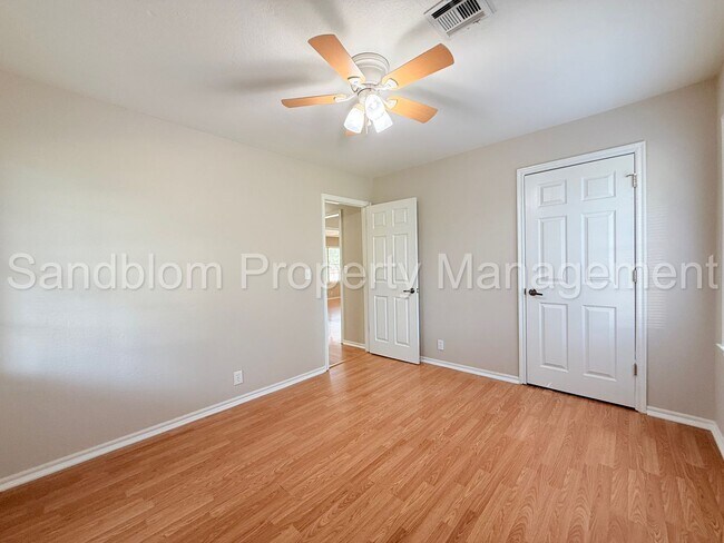 Building Photo - 35 S Joplin Ave