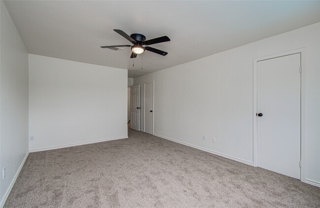 Building Photo - 15309 Kingfield Dr