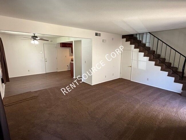 Building Photo - 1311 W Ave J 4