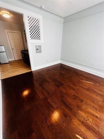 Building Photo - 46 49th St
