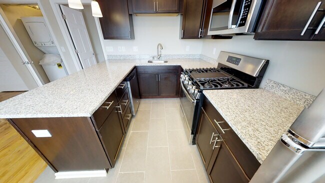 Building Photo - Lantern Square Apartments-A3