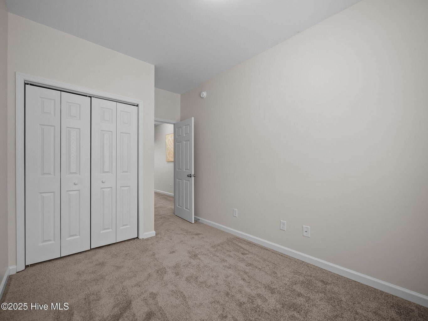 Building Photo - 303 Kenan Lp